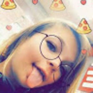 Meet your Posher, Ellie